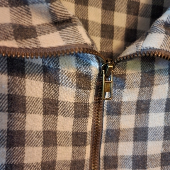 Andree by Unit Plaid Quarter Zip Long Sleeve Shirt Size 1X - Picture 3 of 9